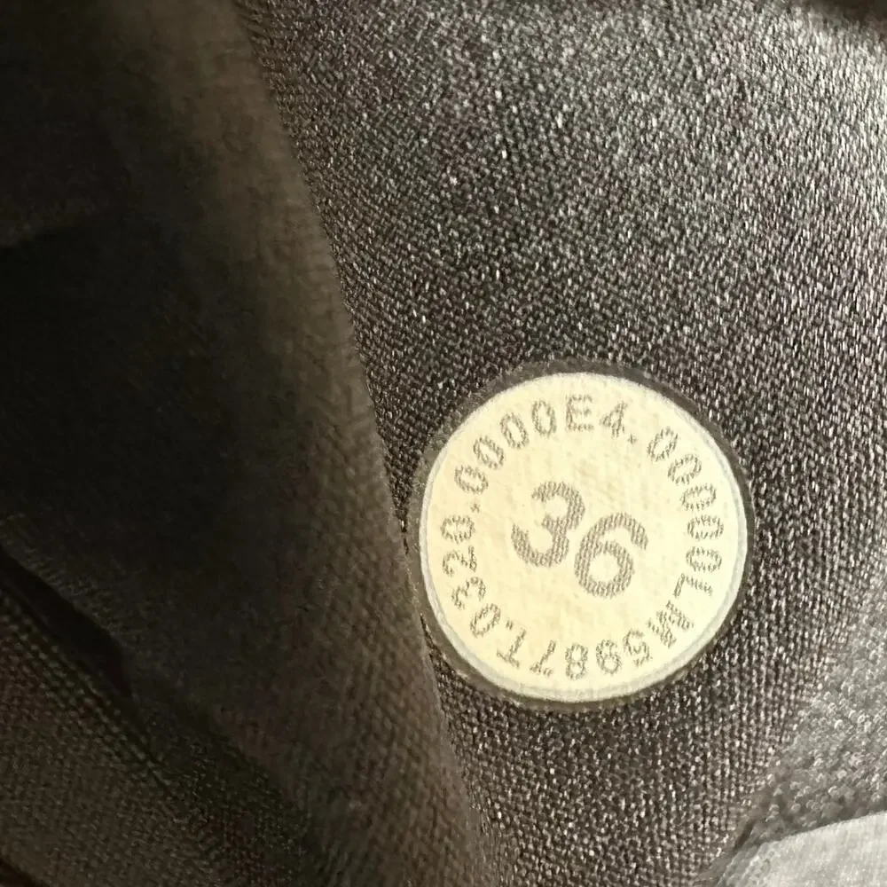 Lululemon Commission Pant Classic Warpstreme Obsidian Men's 36 x 33 EUC